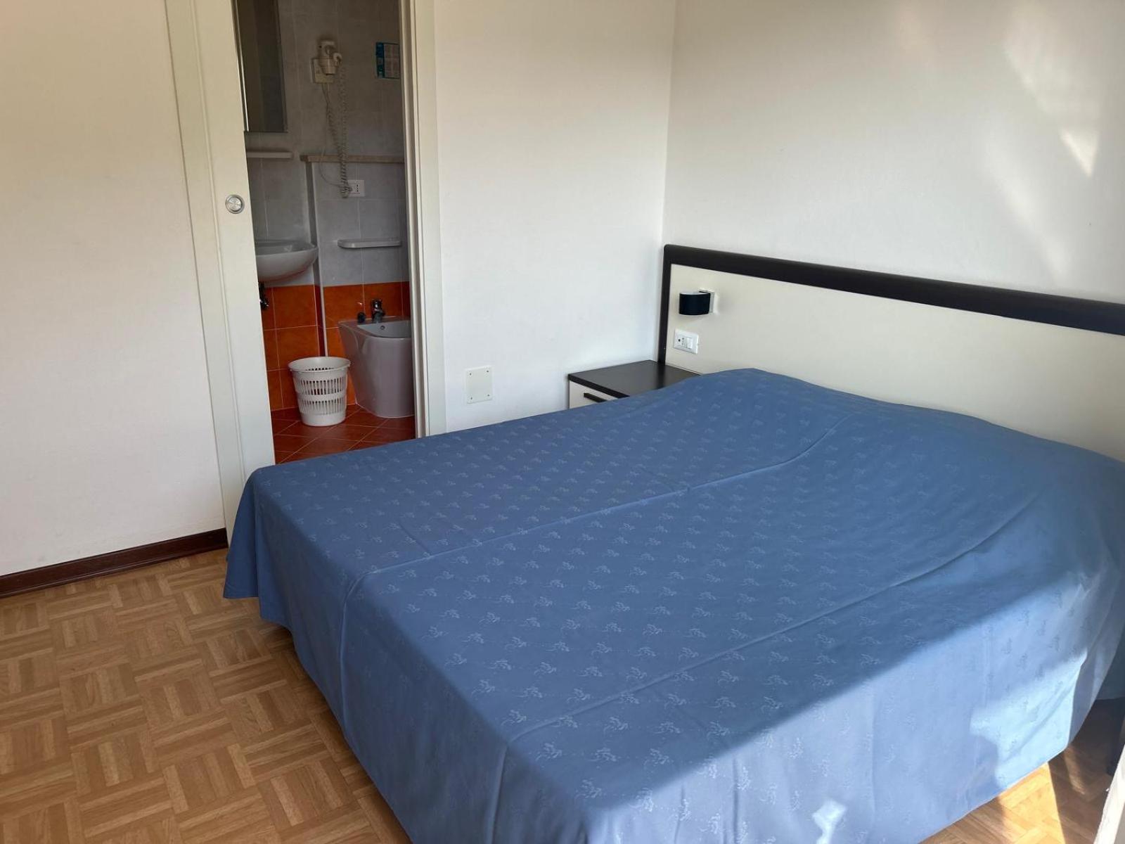 Hotel Aspe Bibione Bagian luar foto