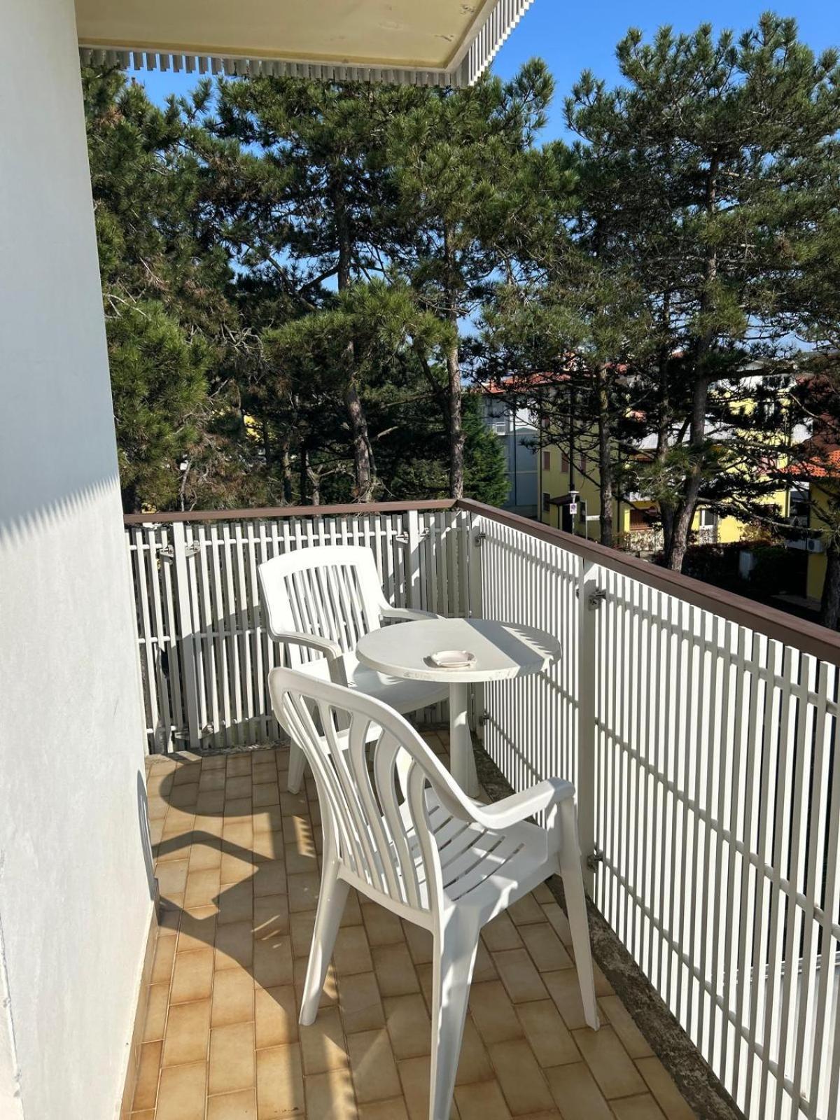 Hotel Aspe Bibione Bagian luar foto