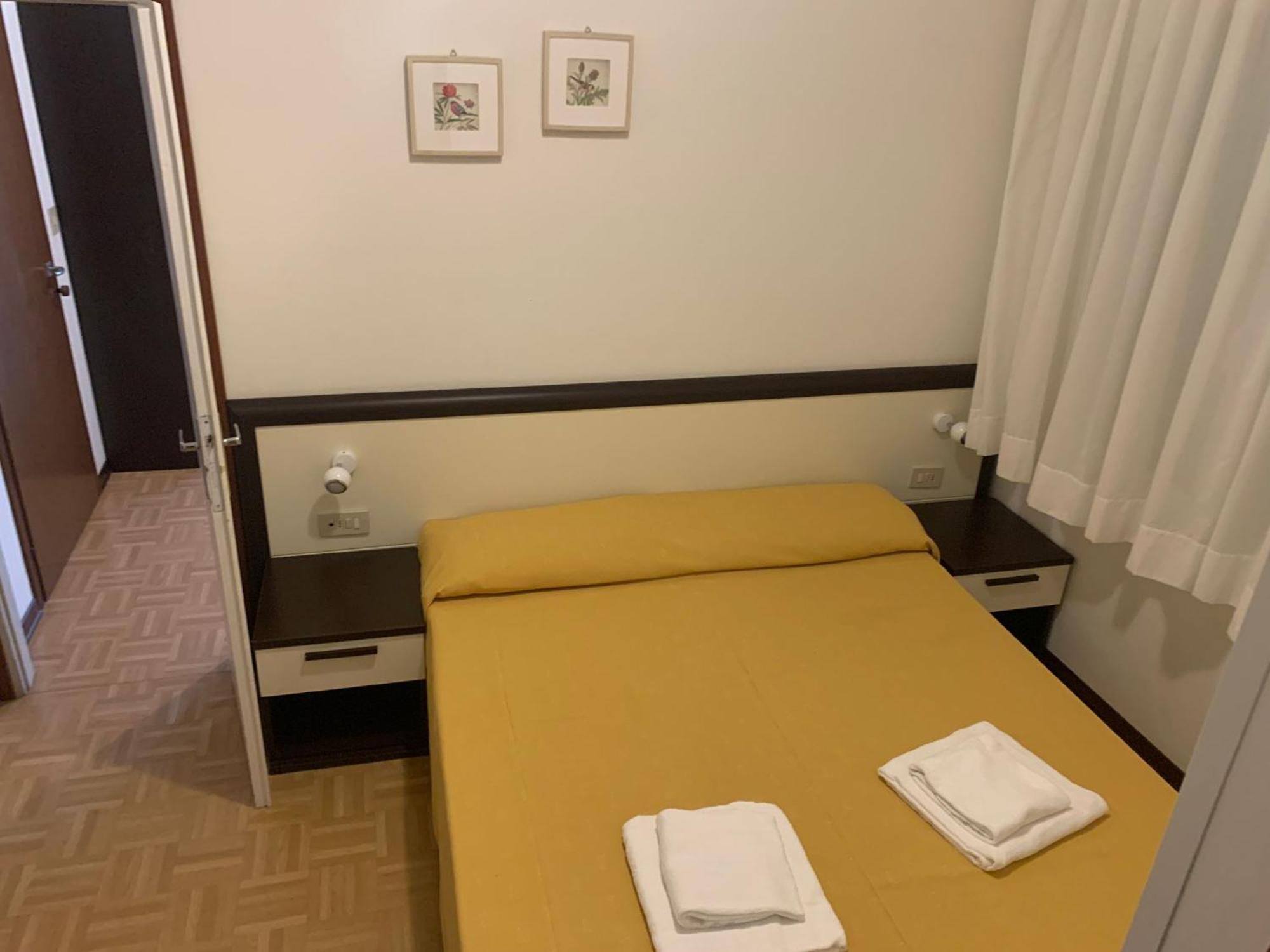 Hotel Aspe Bibione Bagian luar foto