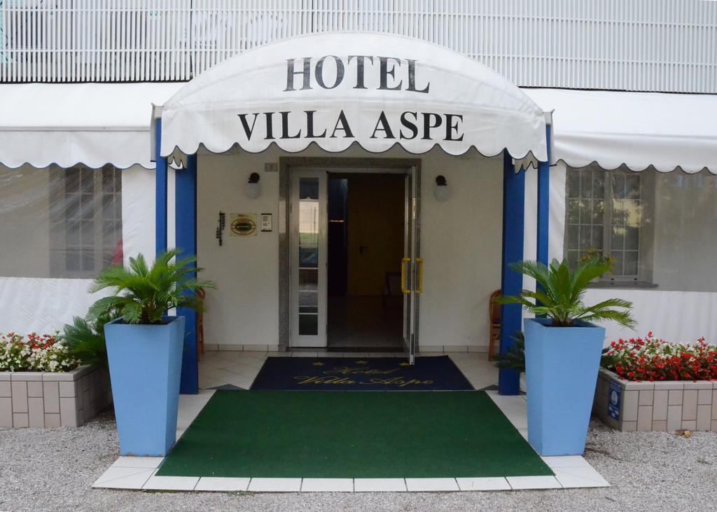 Hotel Aspe Bibione Bagian luar foto