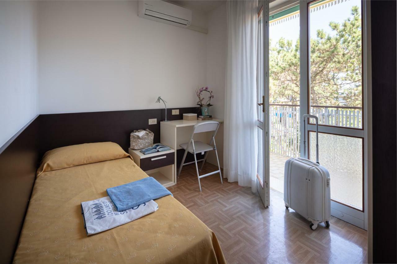 Hotel Aspe Bibione Bagian luar foto