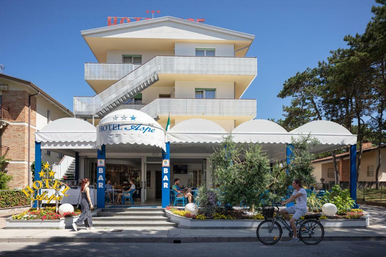 Hotel Aspe Bibione Bagian luar foto